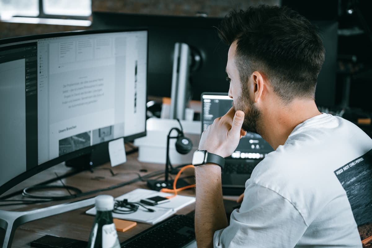 Die Agentur bei der Arbeit