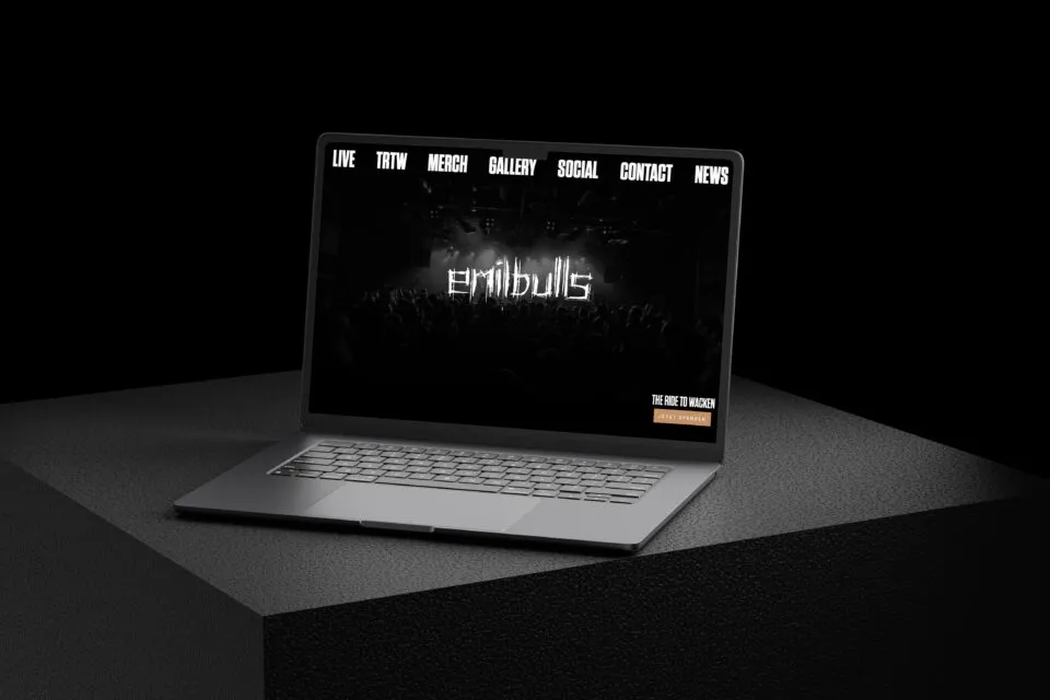 Emilbulls_Laptop-Mockup_2